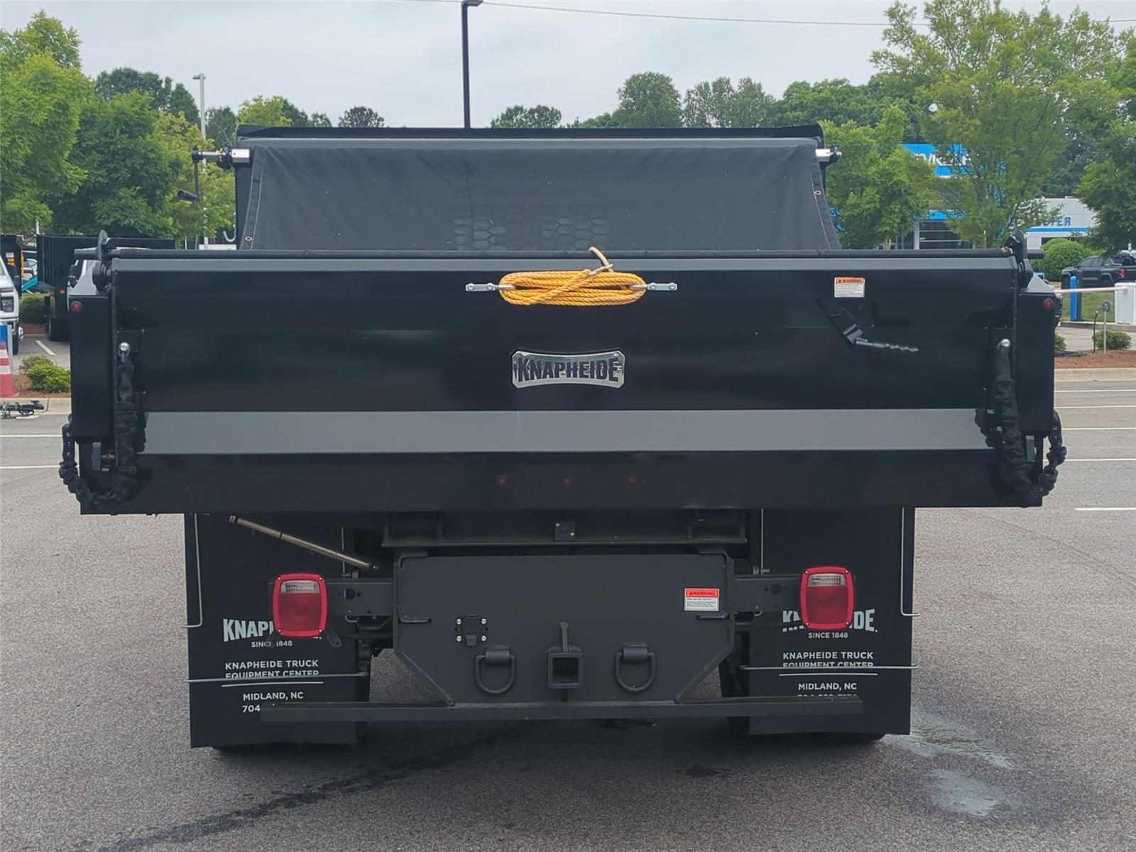 2025 Chevrolet Silverado 3500HD CC Work Truck - Summit White exterior view 4