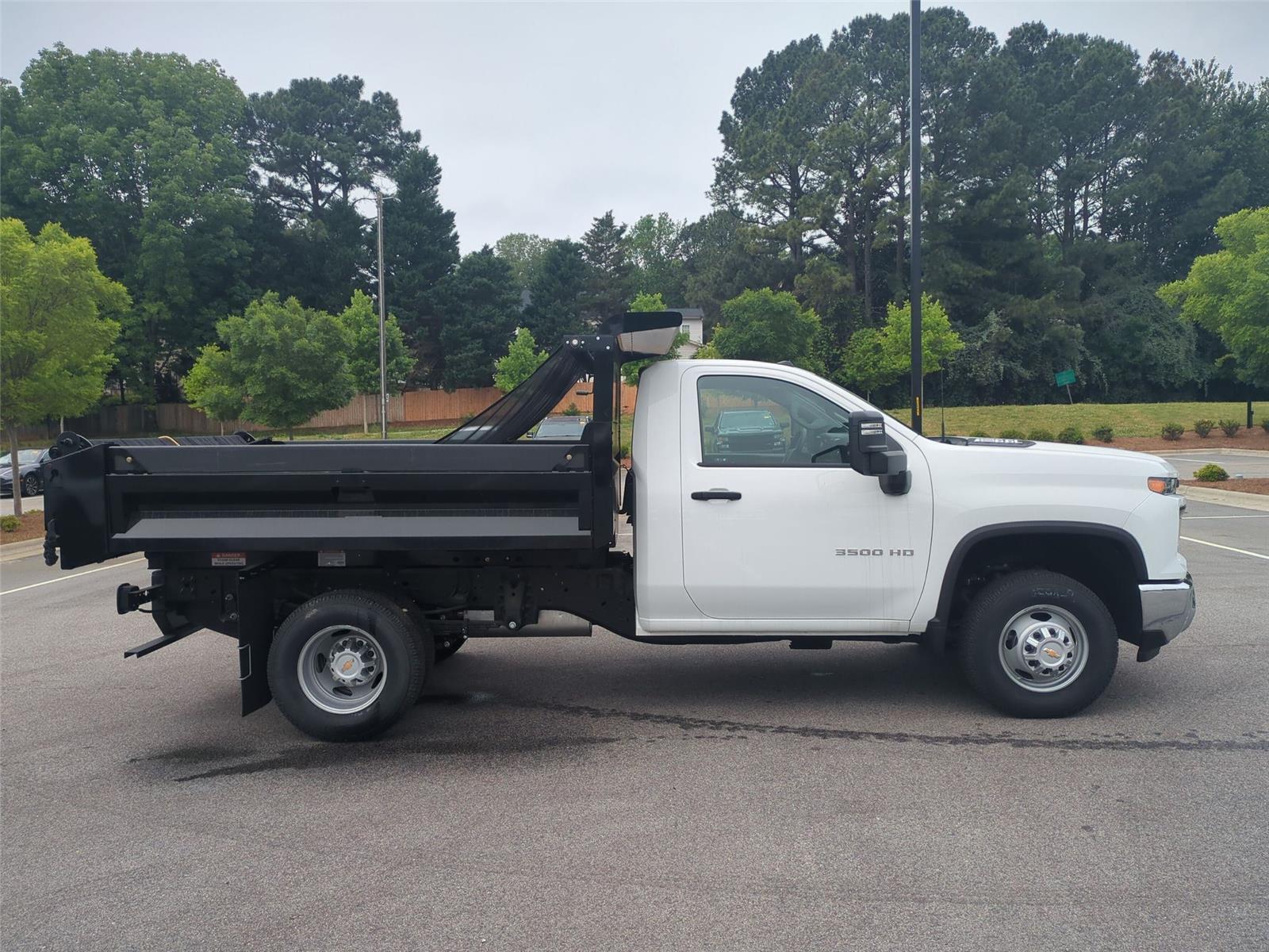 2025 Chevrolet Silverado 3500HD CC Work Truck - Summit White exterior view 6