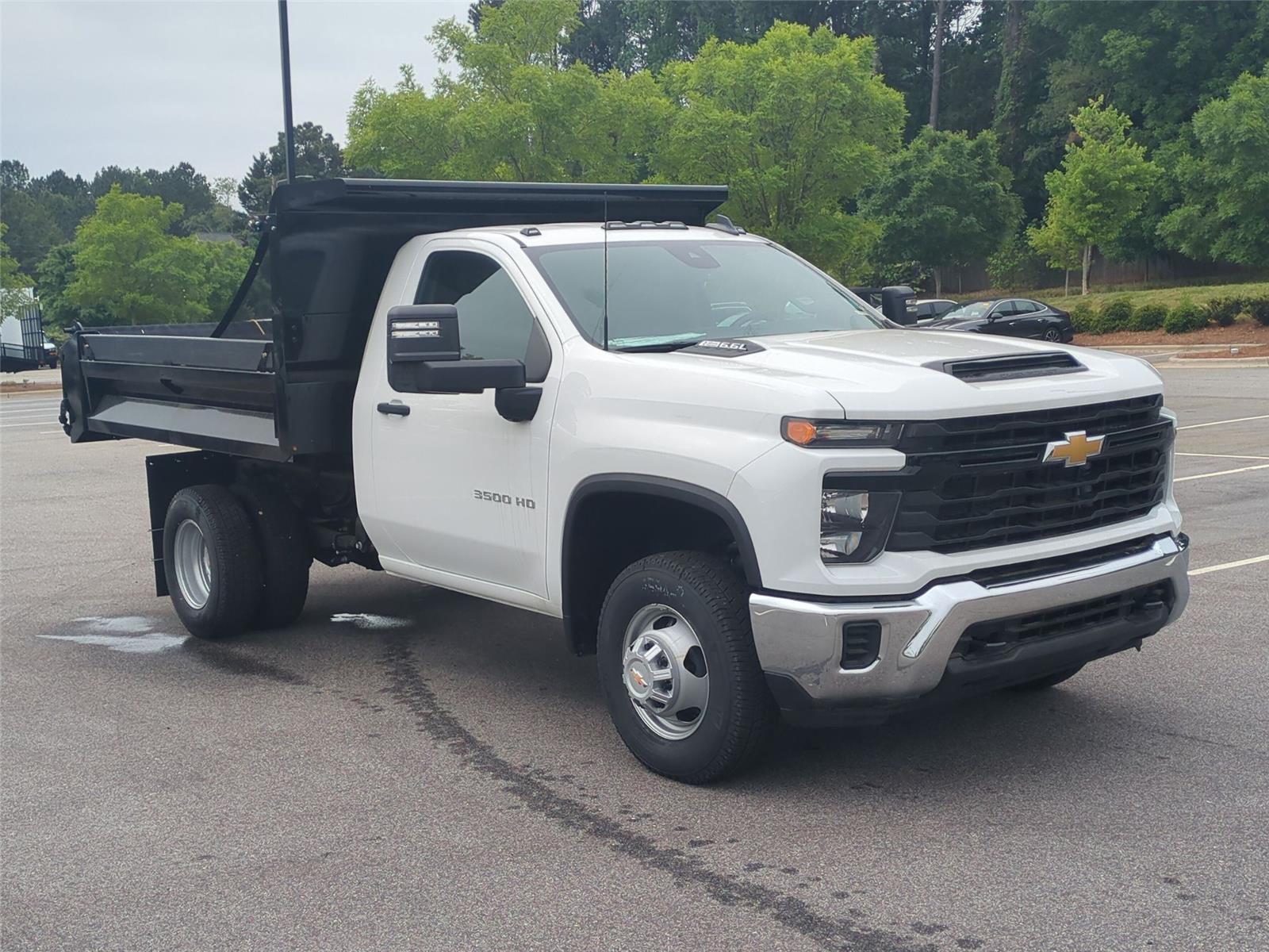 2025 Chevrolet Silverado 3500HD CC Work Truck - Summit White exterior view 7