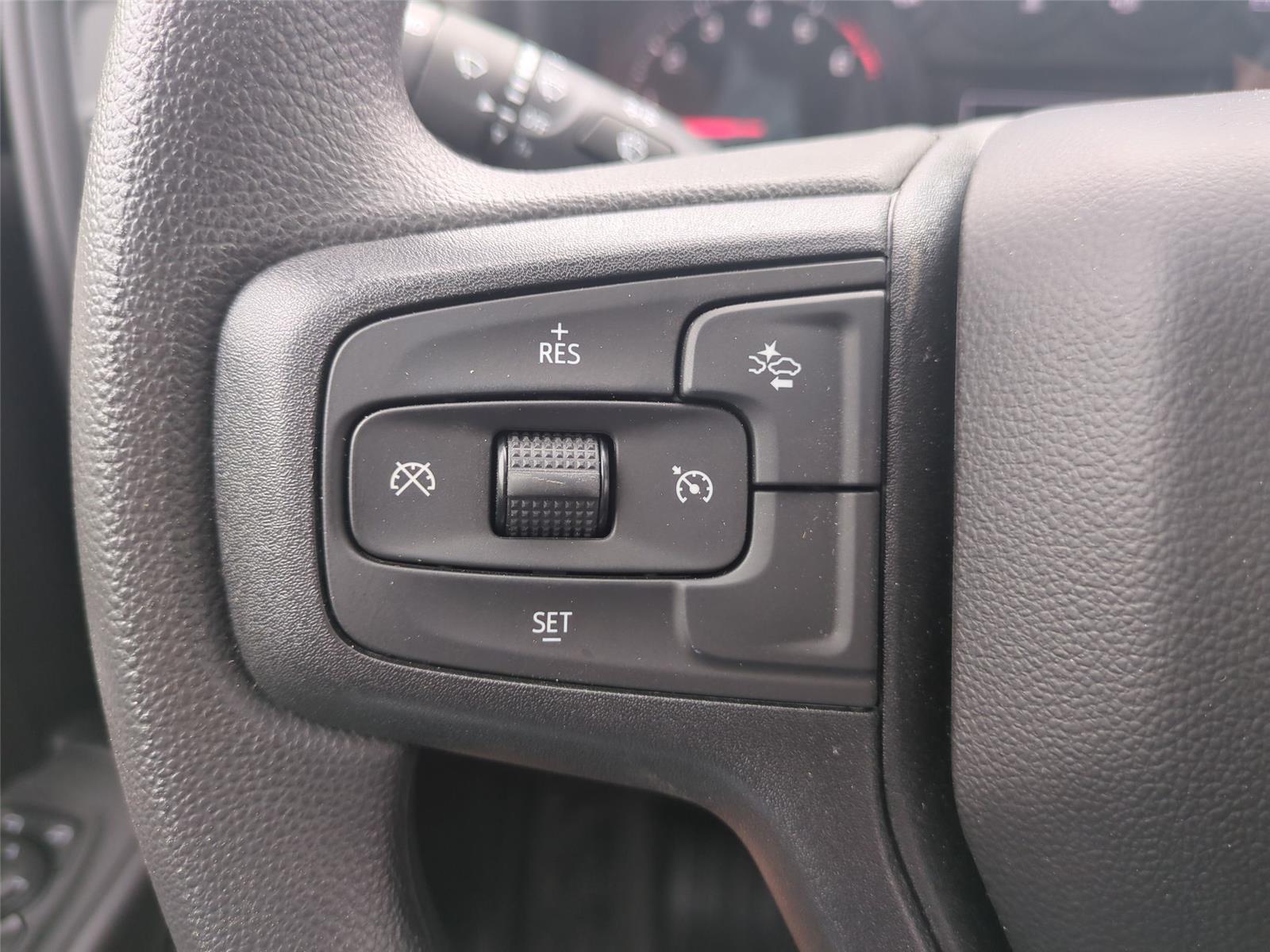 2025 Chevrolet Silverado 3500HD CC Work Truck - Summit White exterior view 17