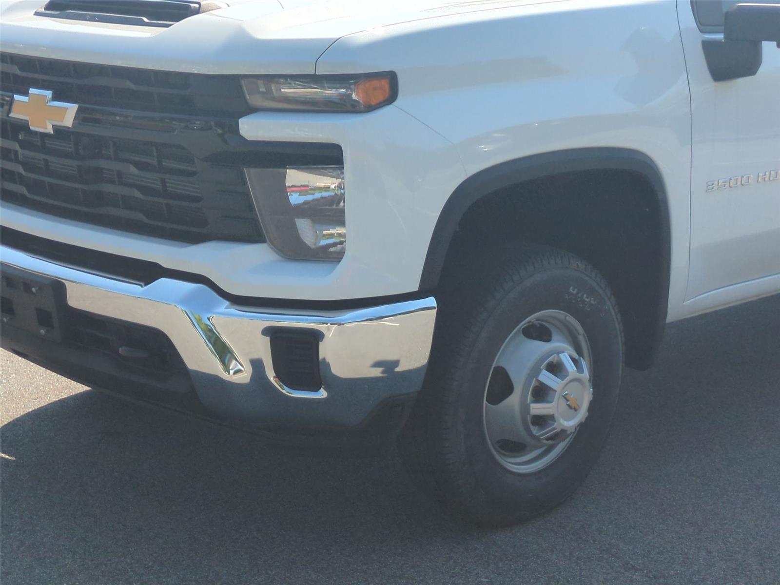 2026 Chevrolet Silverado 3500HD CC Work Truck - Summit White exterior view 9