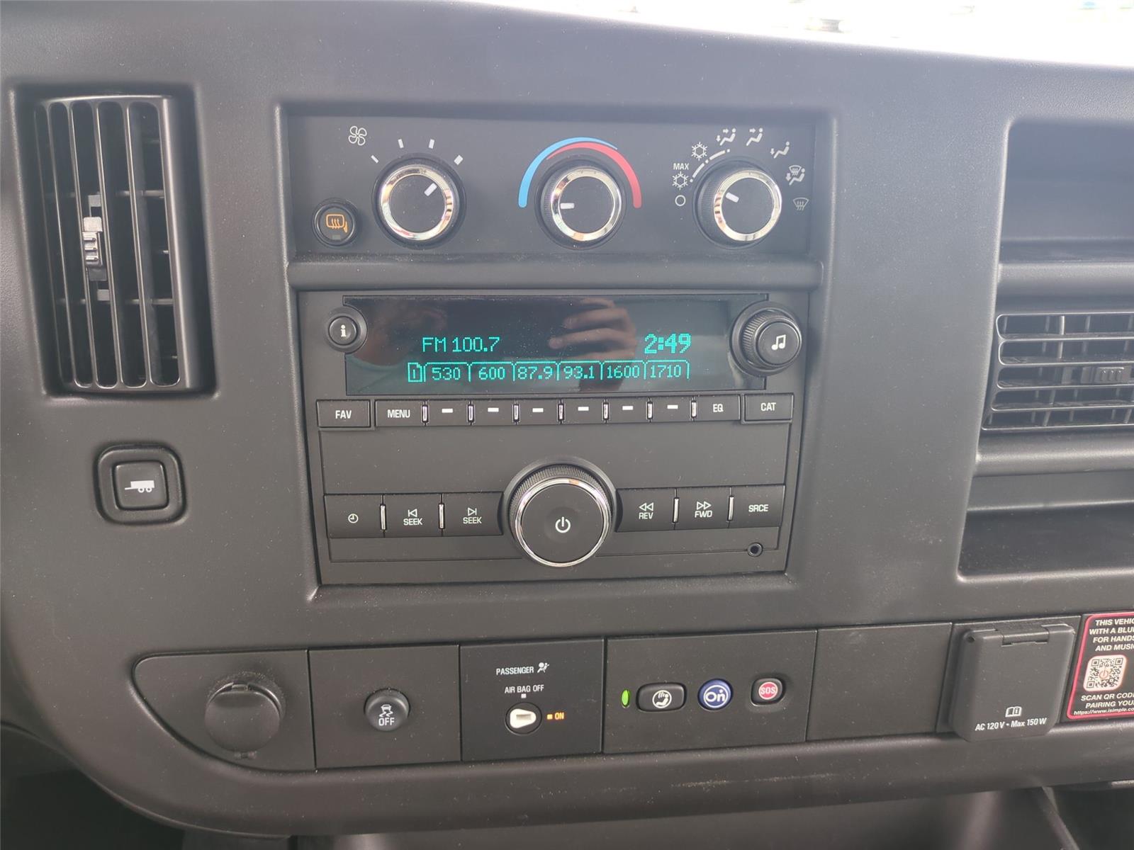2026 Chevrolet Express Cutaway 3500 Van 139