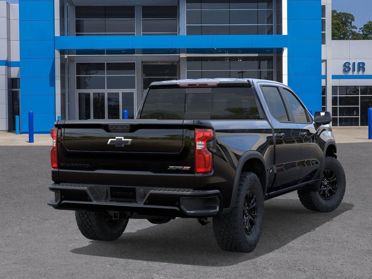 2026 Chevrolet Silverado 1500 ZR2 - Black exterior view 5
