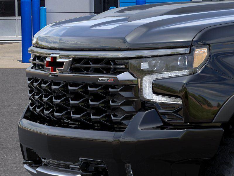 2026 Chevrolet Silverado 1500 ZR2 - Black exterior view 14