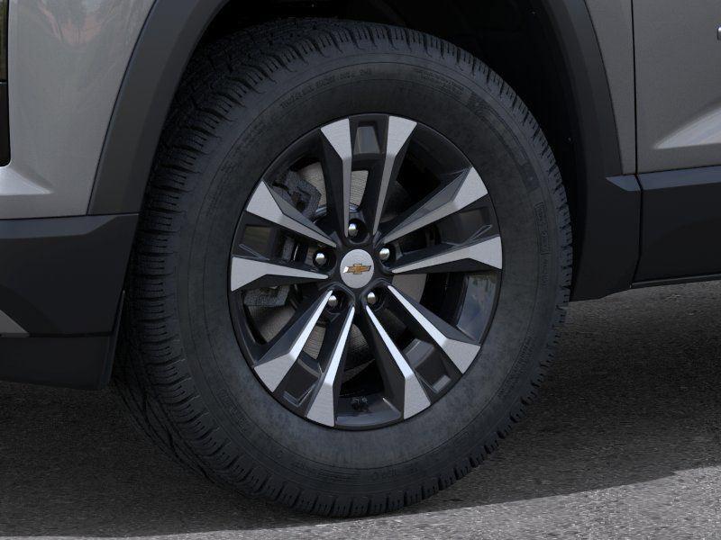 2026 Chevrolet Equinox FWD LT - Sterling Gray Metallic exterior view 9