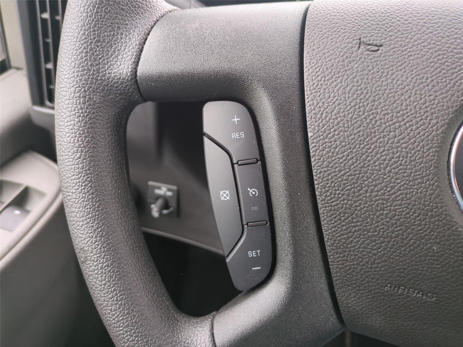 2025 Chevrolet Express Cutaway Work Van - Summit White exterior view 17