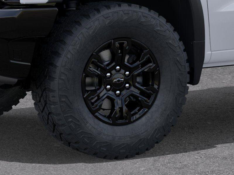 2026 Chevrolet Silverado 1500 ZR2 - Summit White exterior view 9
