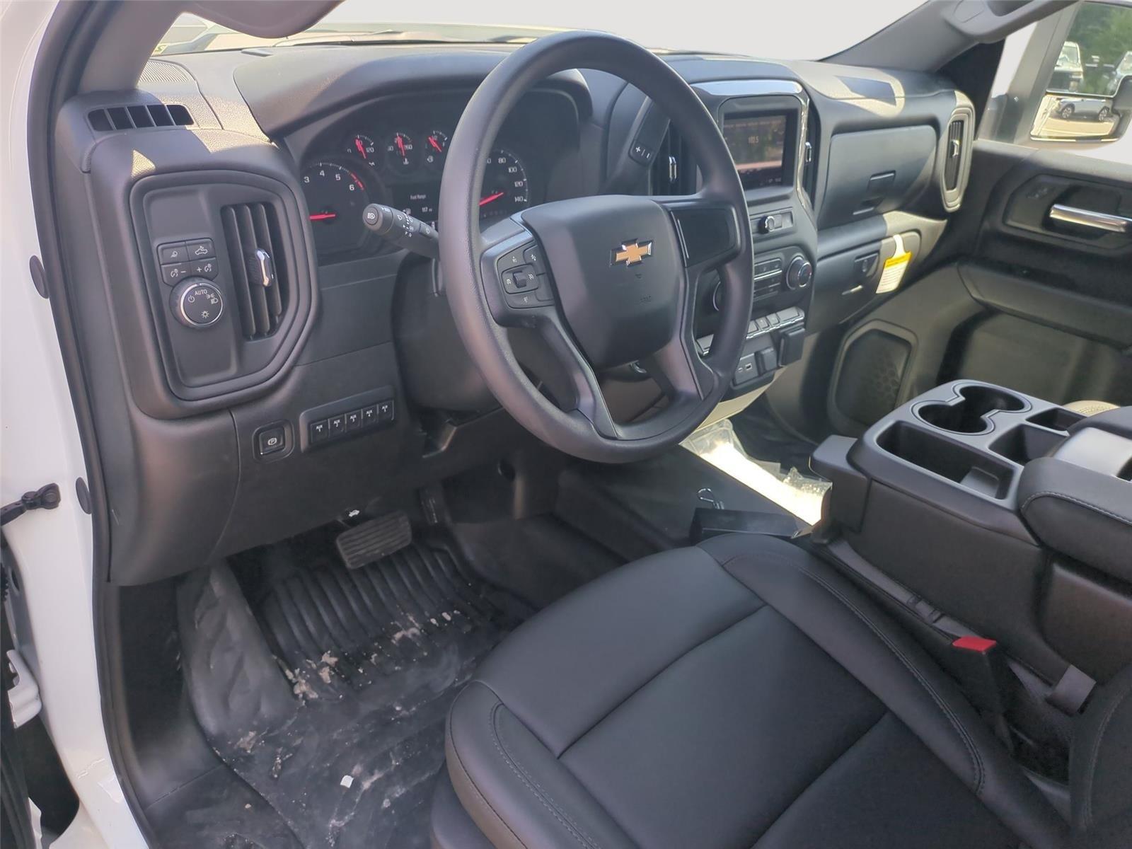 2026 Chevrolet Silverado 2500HD Work Truck - Summit White exterior view 16