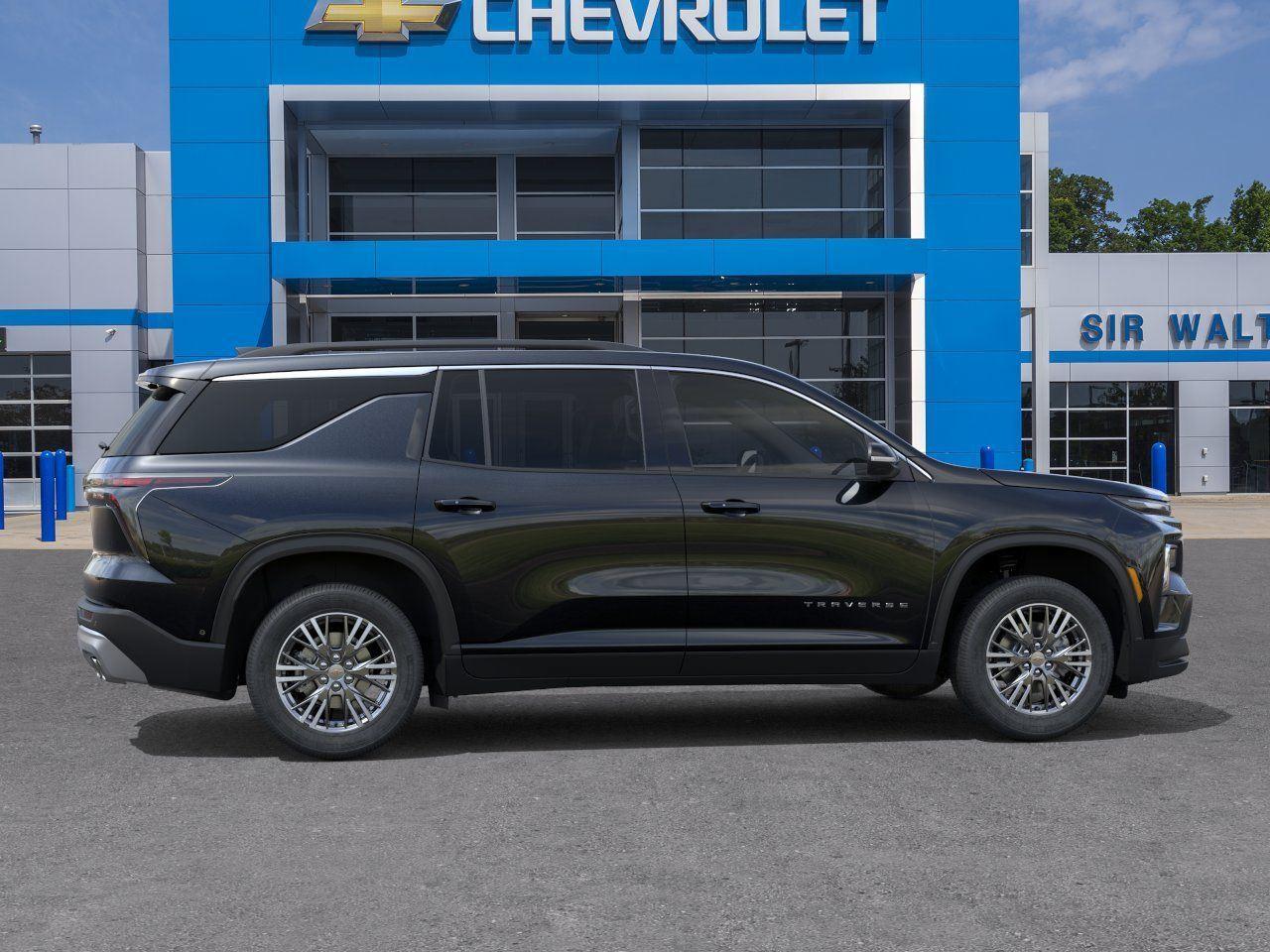 2026 Chevrolet Traverse FWD LT - Mosaic Black Metallic exterior view 6