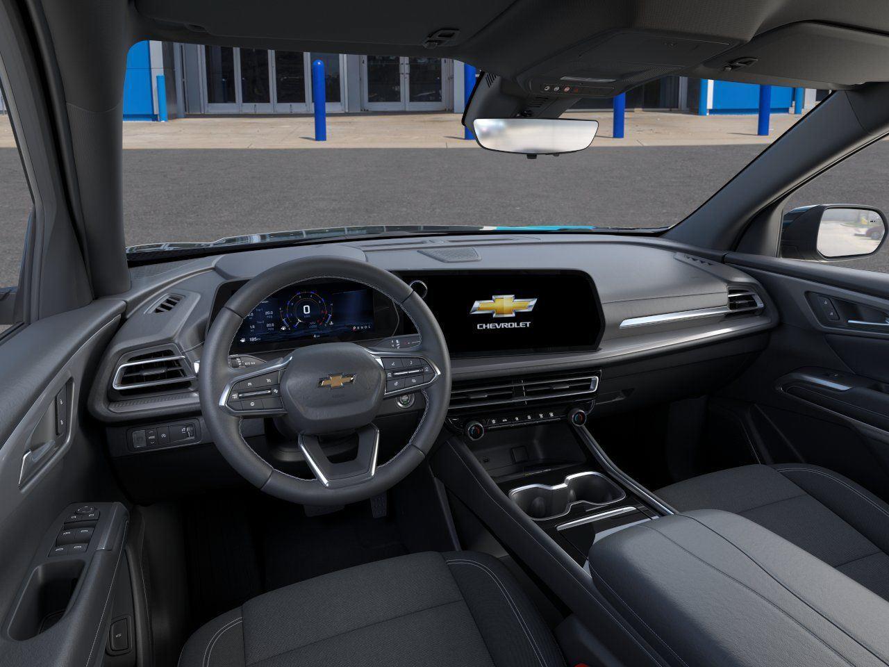 2026 Chevrolet Traverse FWD LT - Mosaic Black Metallic exterior view 16