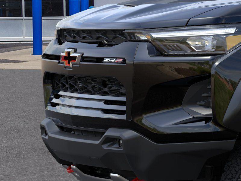 2026 Chevrolet Colorado 4WD ZR2 - Black exterior view 13