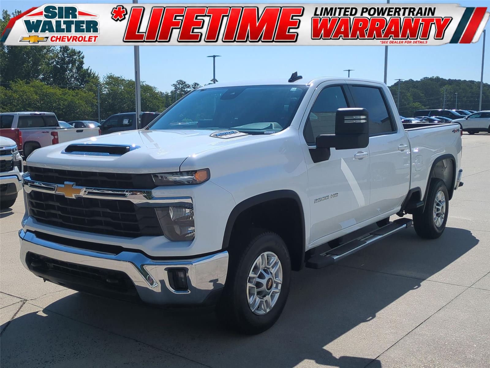 Summit White 2025 Chevrolet Silverado 2500HD Pickup Truck Four-Wheel Drive Automatic