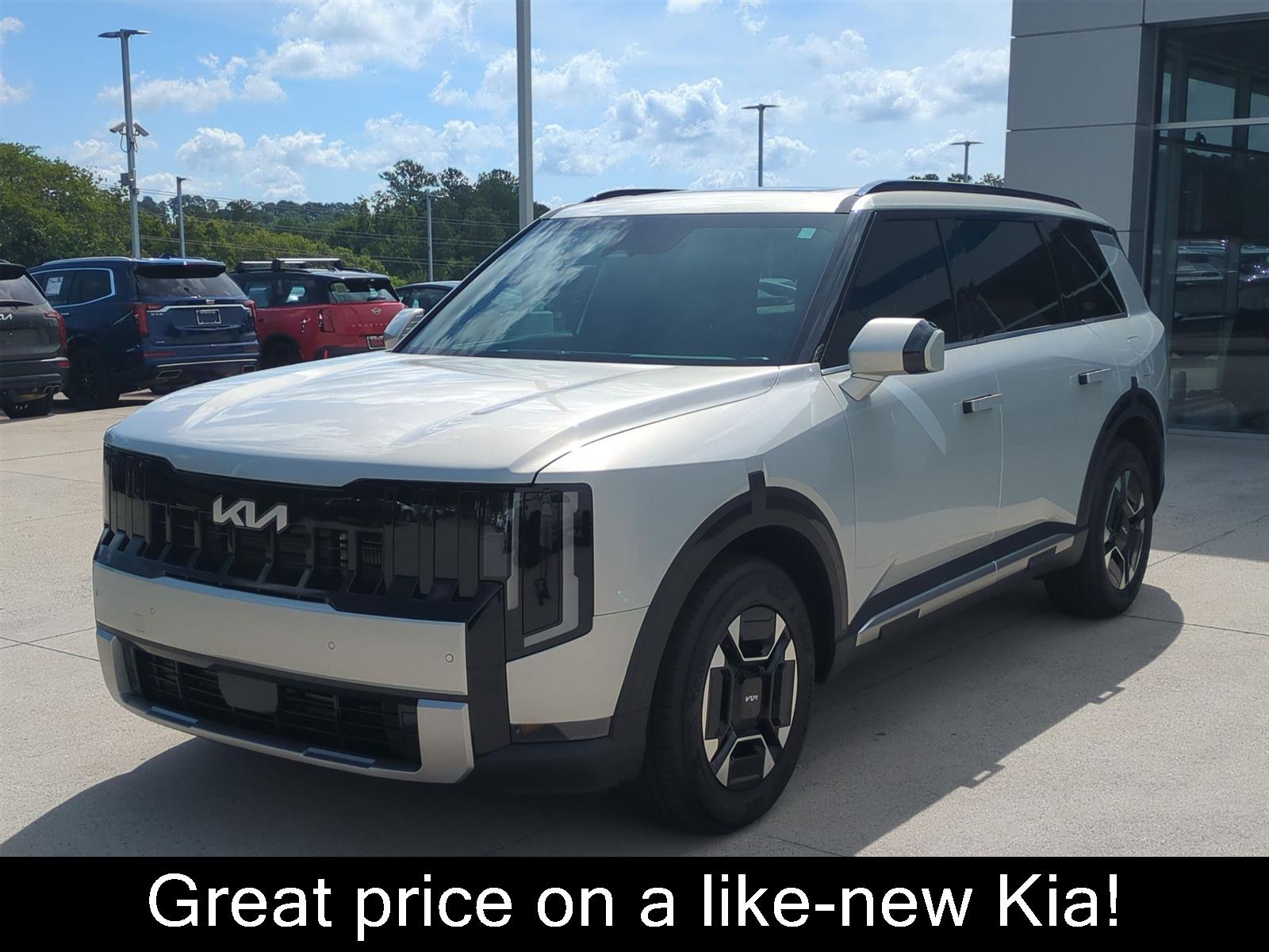 White (Ivory Silver) 2027 Kia Telluride Hybrid SUV / Crossover All-Wheel Drive 6-Speed Automatic