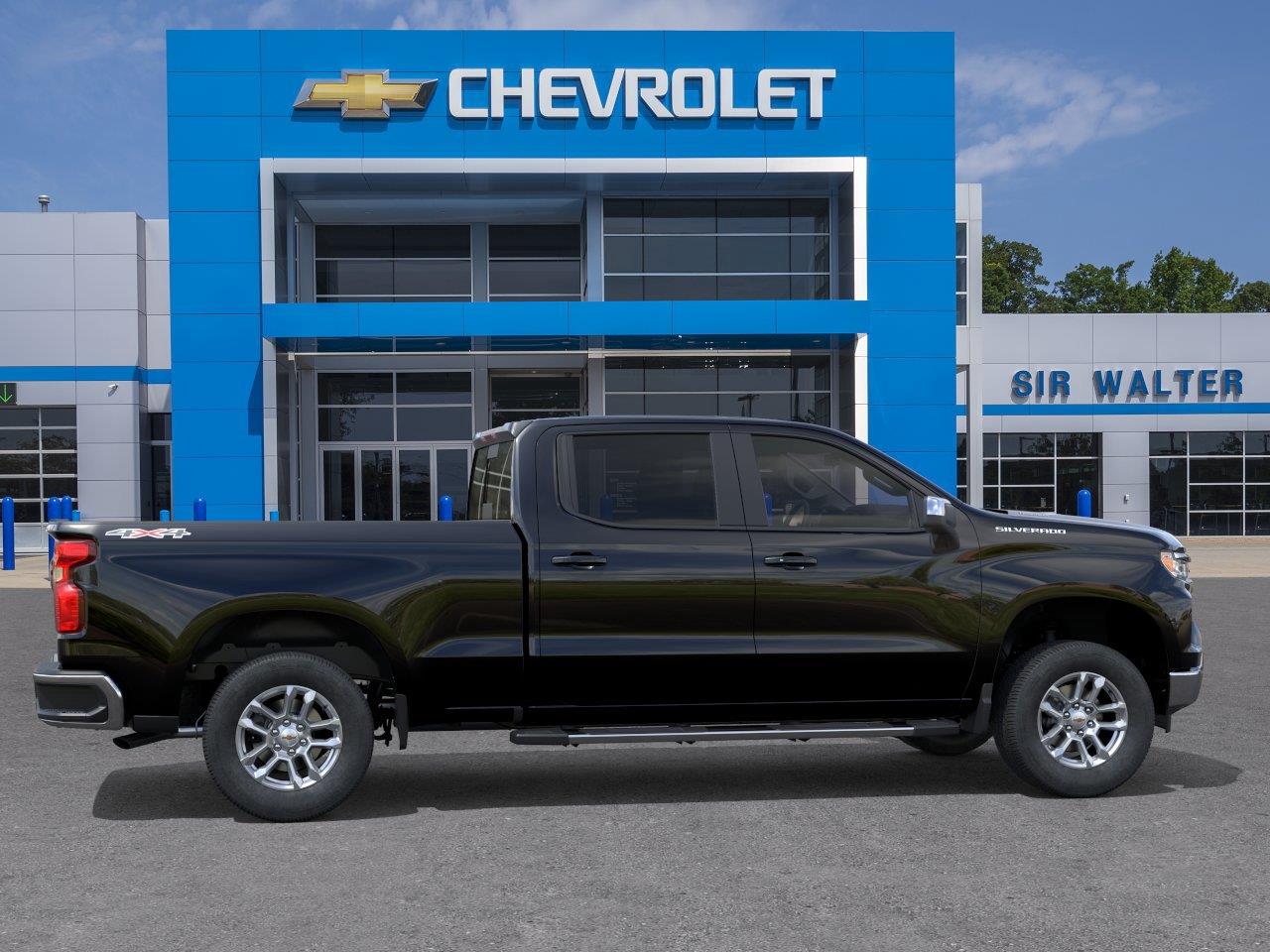2026 Chevrolet Silverado 1500 LT - Black exterior view 5