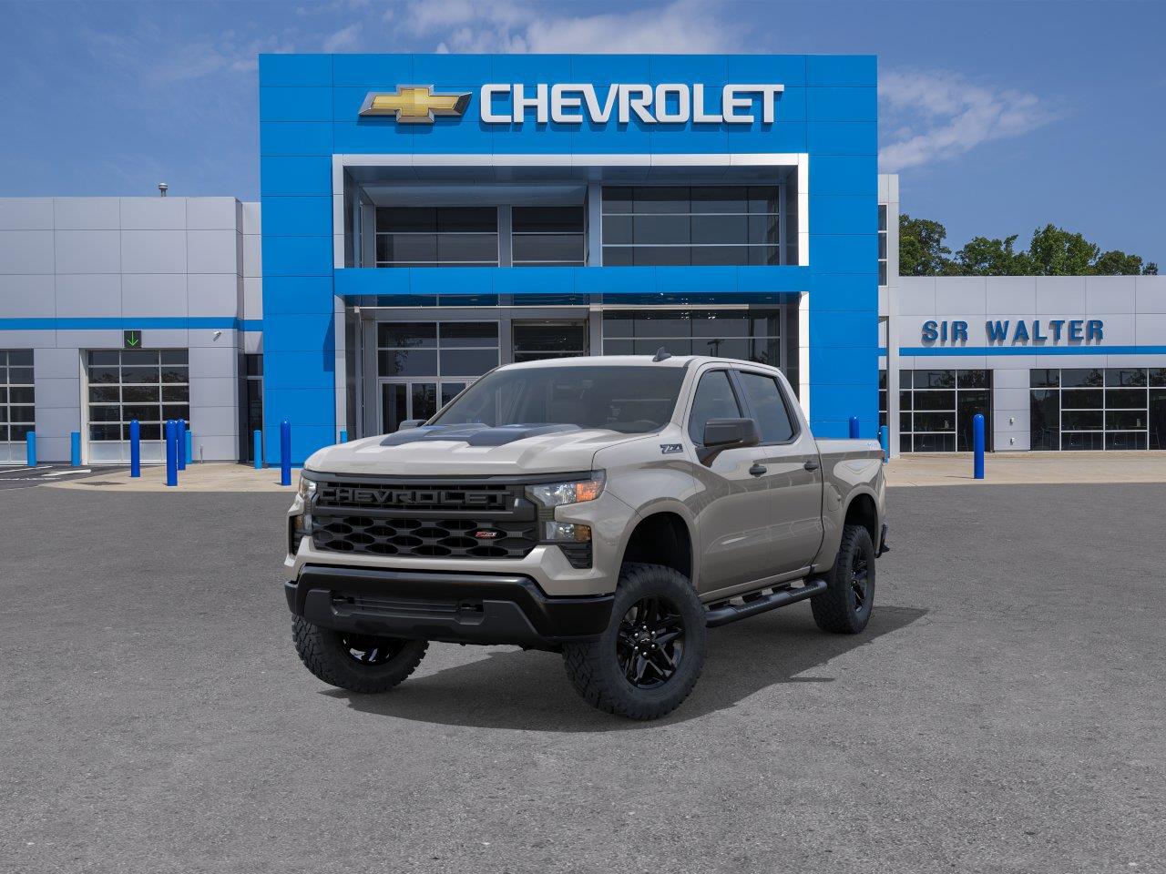 2026 Chevrolet Silverado 1500 Custom Trail Boss - White Sands exterior view 8