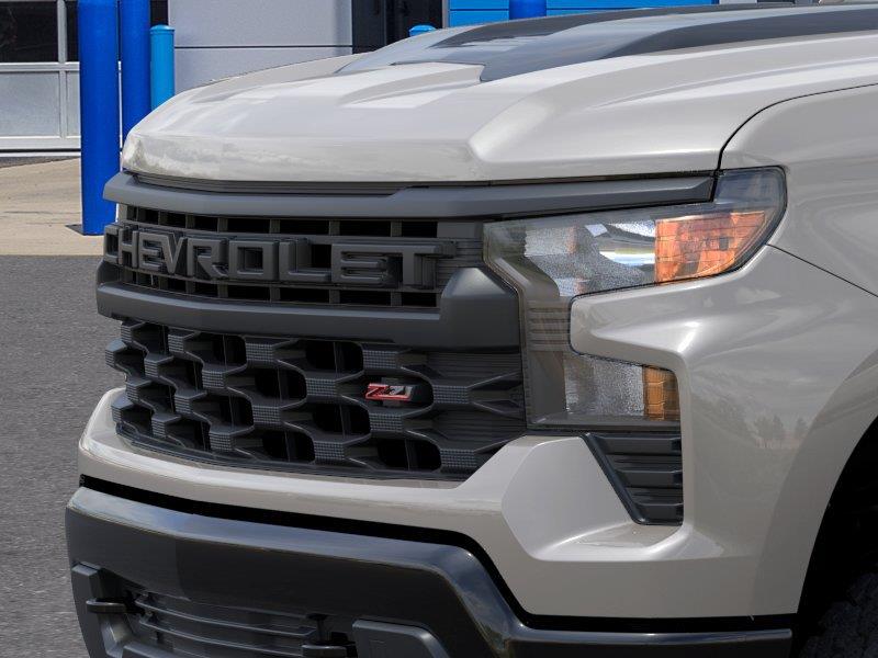 2026 Chevrolet Silverado 1500 Custom Trail Boss - White Sands exterior view 13
