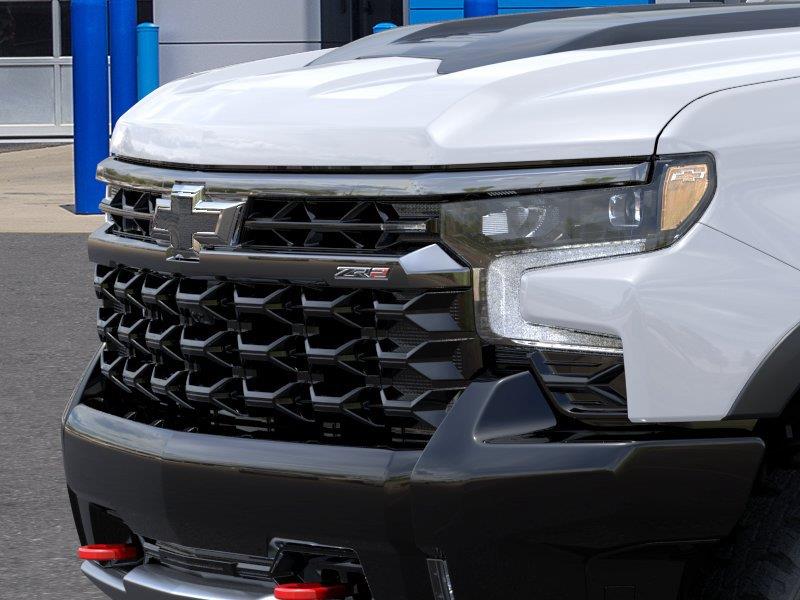 2026 Chevrolet Silverado 1500 ZR2 - Summit White exterior view 13