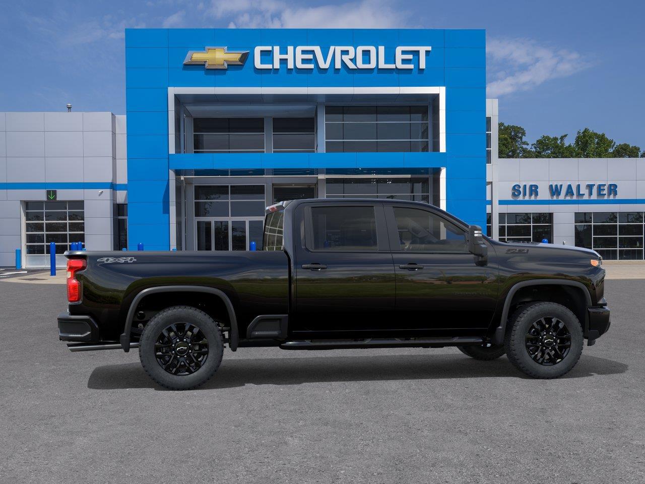 2026 Chevrolet Silverado 2500HD Custom - Black exterior view 5