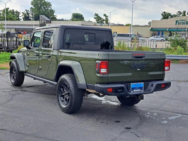 2022 Jeep Gladiator Willys photo 2