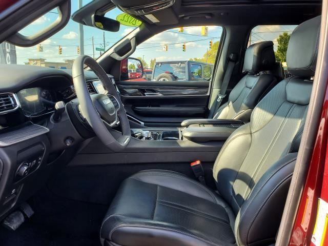 2022 Jeep Wagoneer Series III photo 3