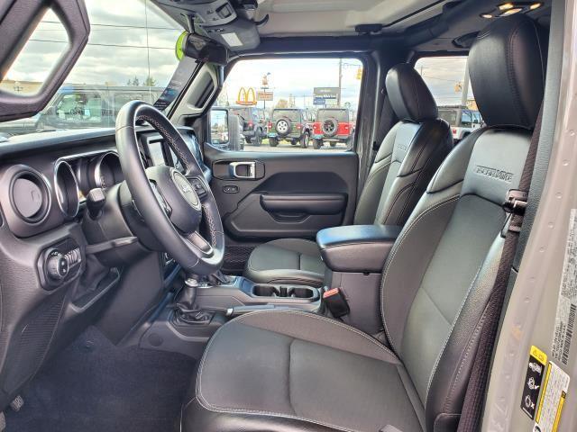 2021 Jeep Gladiator Freedom photo 3