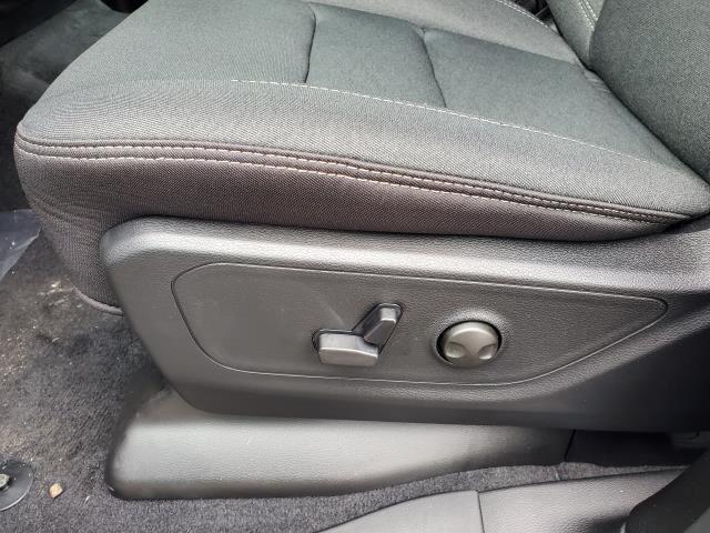 2026 Ram 1500 Big Horn photo 3