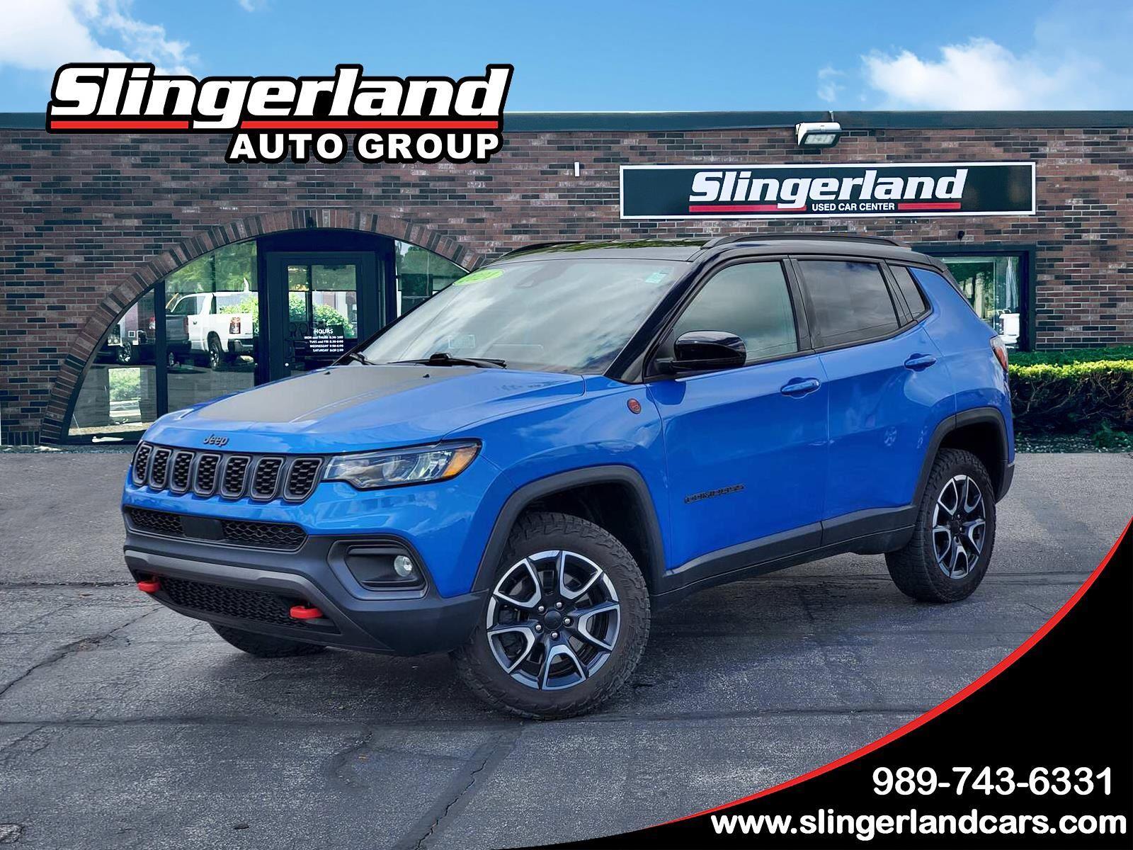 Red Hot Pearlcoat 2024 Jeep Compass Trailhawk 4WD SUV / Crossover Four-Wheel Drive 8-Speed Automatic