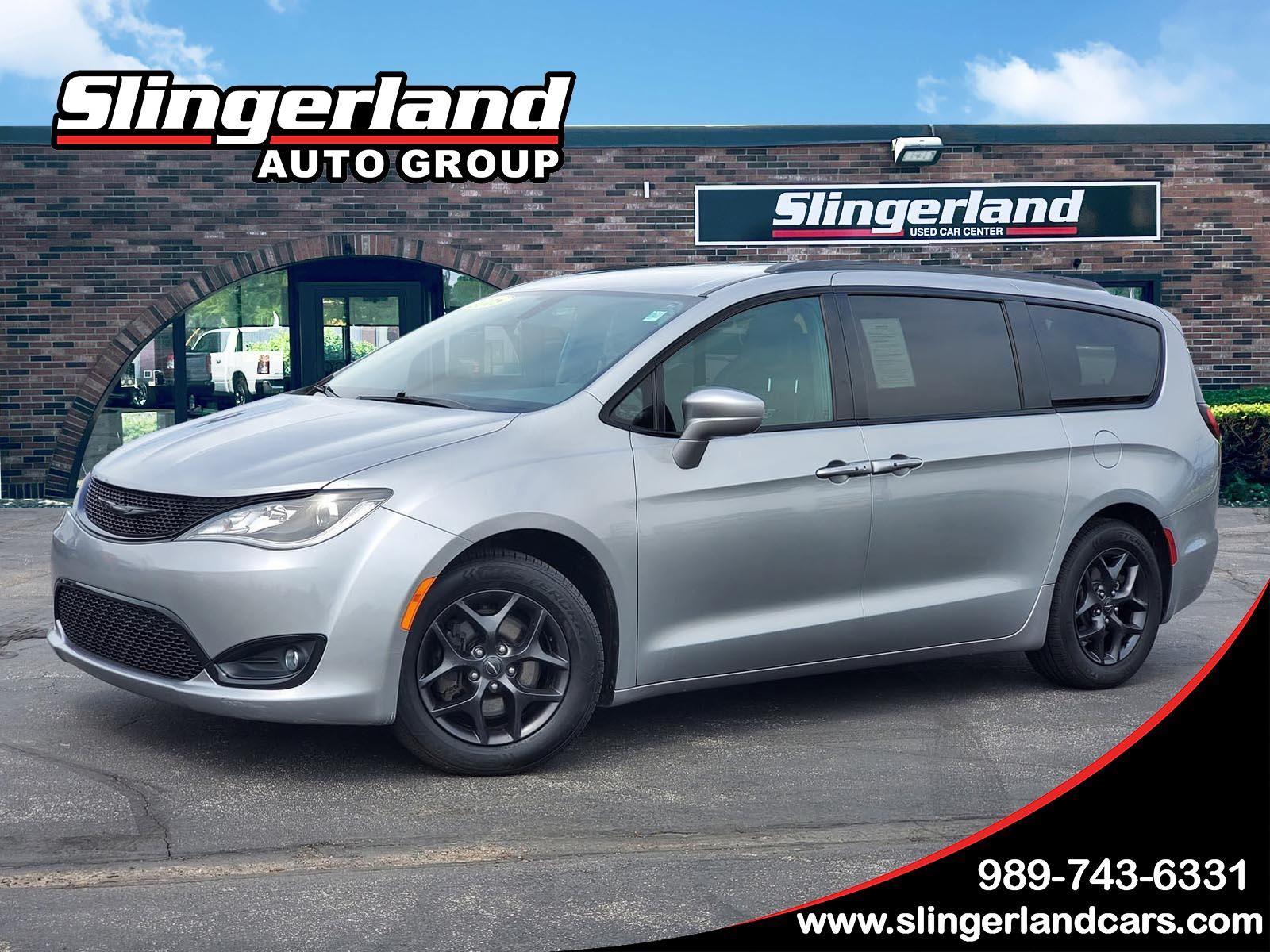 Billet Silver Metallic Clearcoat 2018 Chrysler Pacifica Touring L Plus FWD Minivan Front-Wheel Drive 9-Speed Automatic