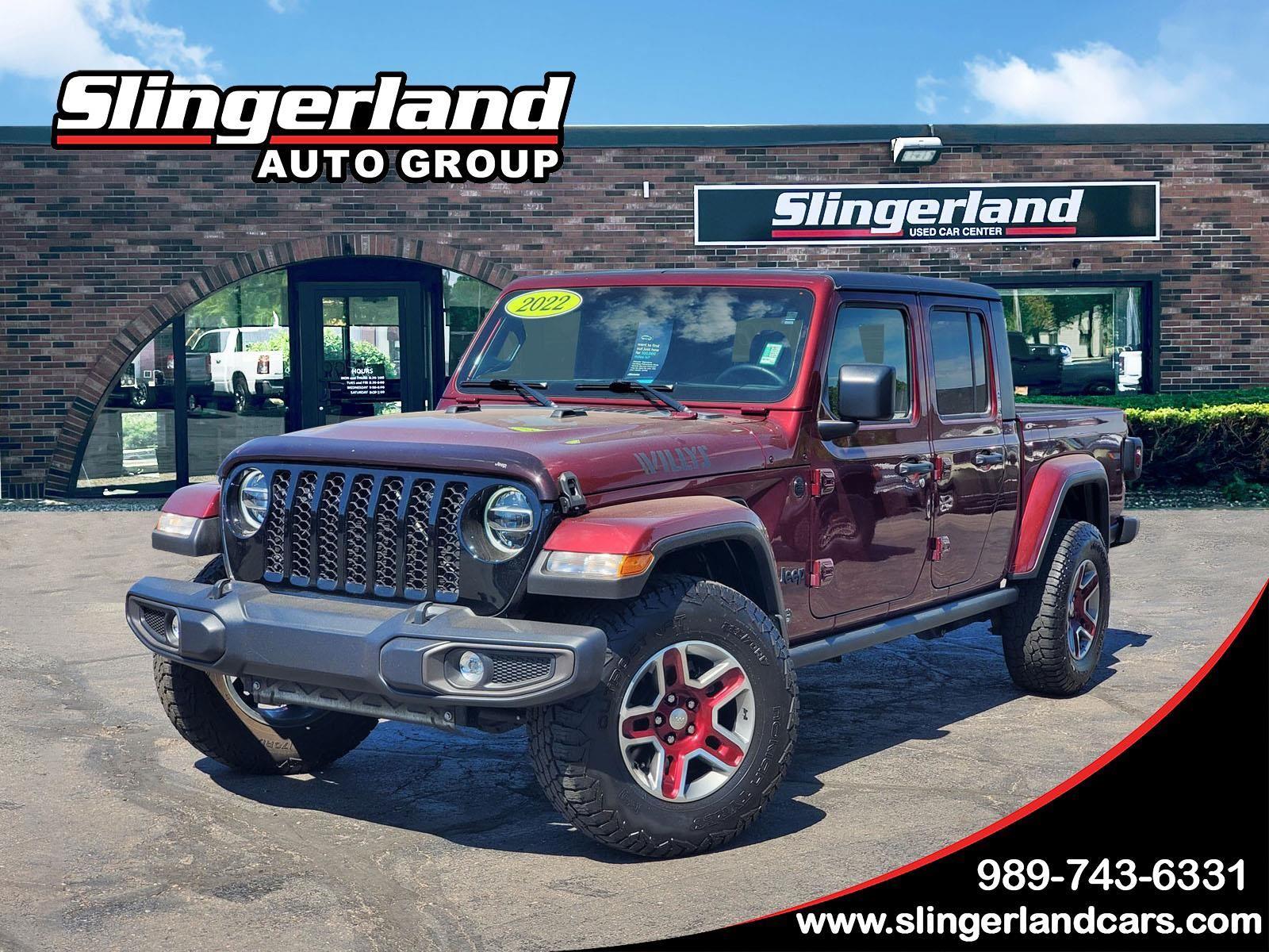 Snazzberry Pearlcoat 2021 Jeep Gladiator Willys Crew Cab 4WD Pickup Truck Four-Wheel Drive 8-Speed Automatic