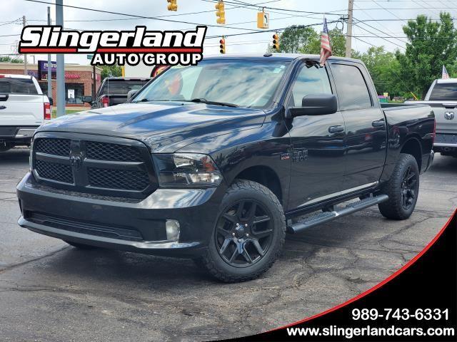 Brilliant Black Crystal Pearlcoat 2017 RAM 1500 Pickup Truck Four-Wheel Drive 8-Speed Automatic