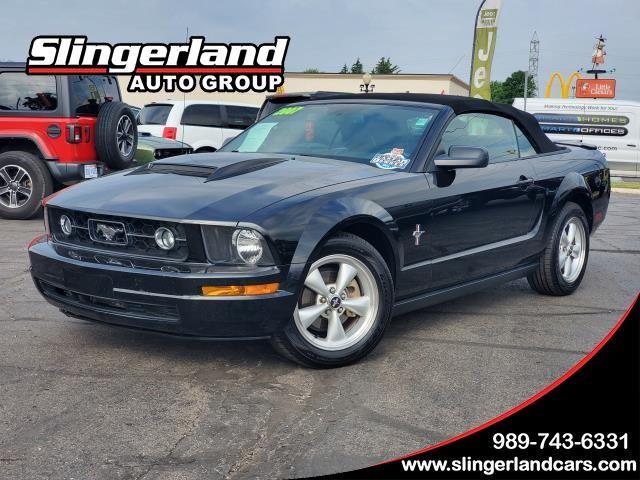 2007 Ford Mustang Convertible Rear-Wheel Drive 5-Speed Manual