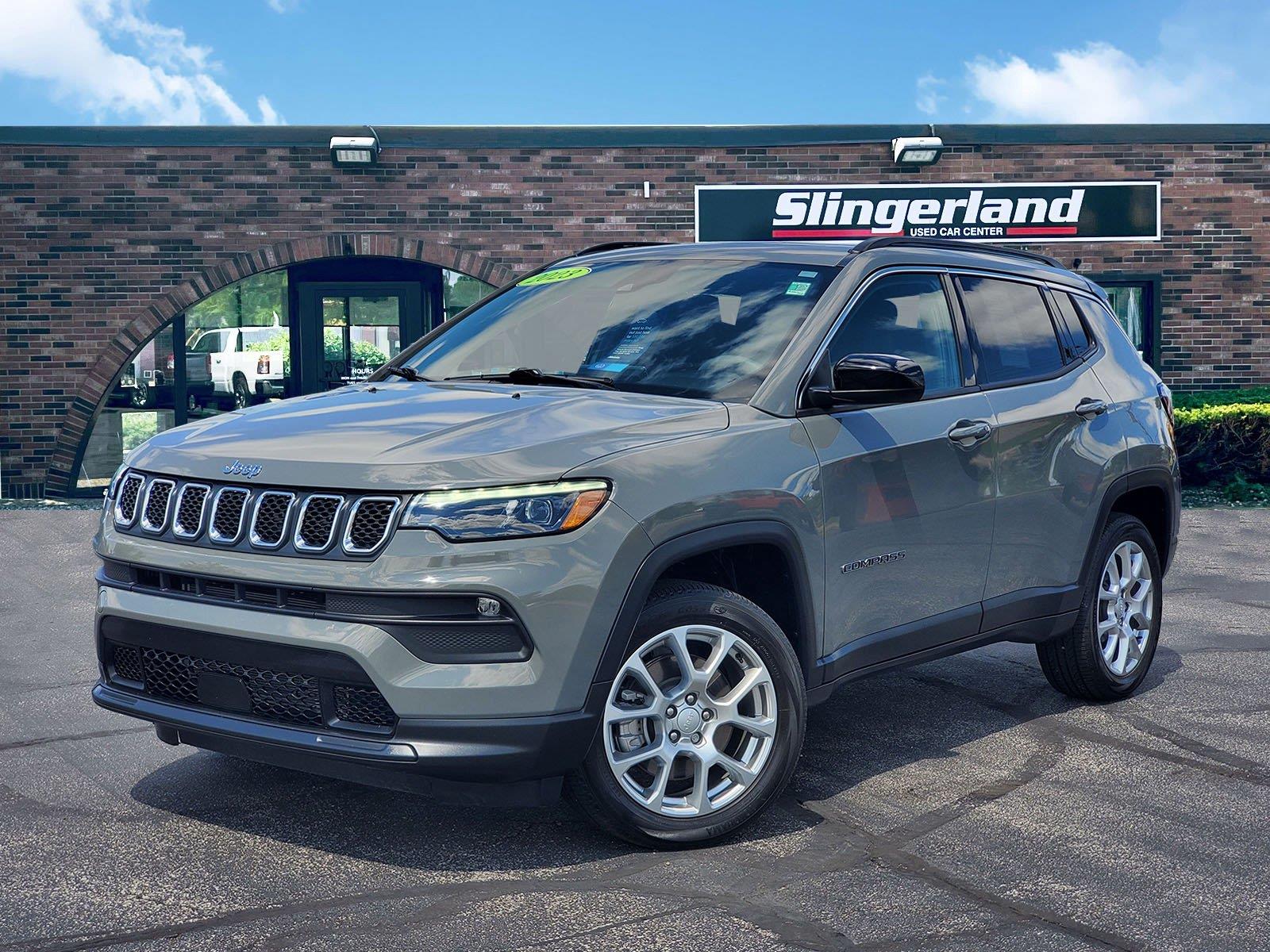 Sting-Gray Clearcoat 2023 Jeep Compass SUV / Crossover Four-Wheel Drive 8-Speed Automatic