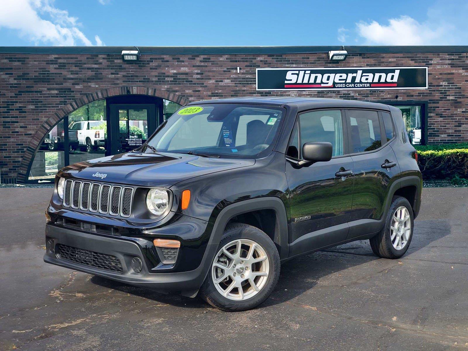 Black Clearcoat 2023 Jeep Renegade SUV / Crossover Four-Wheel Drive 9-Speed Automatic
