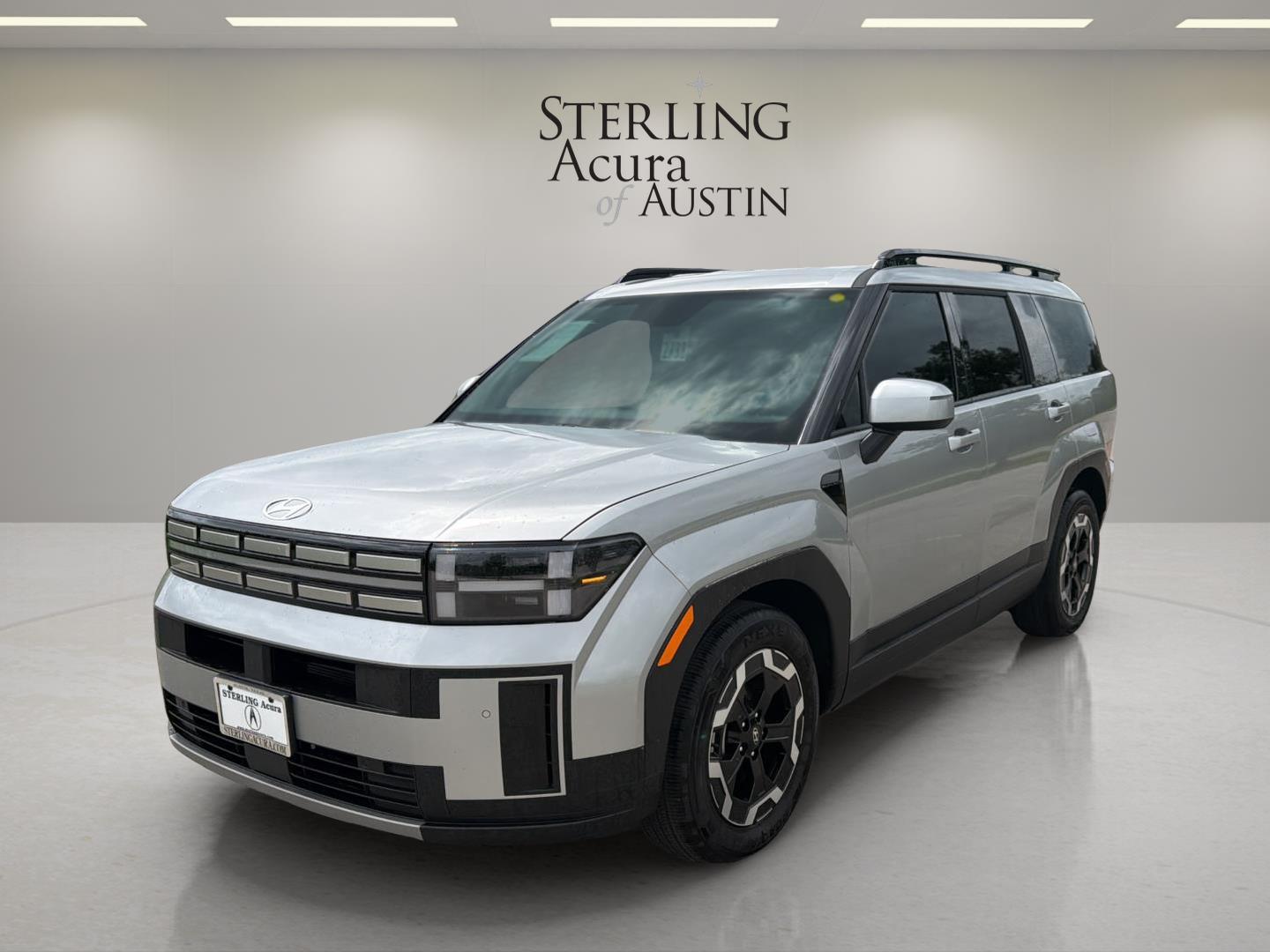 Shimmering Silver 2025 Hyundai Santa Fe SEL FWD SUV / Crossover Front-Wheel Drive Automatic