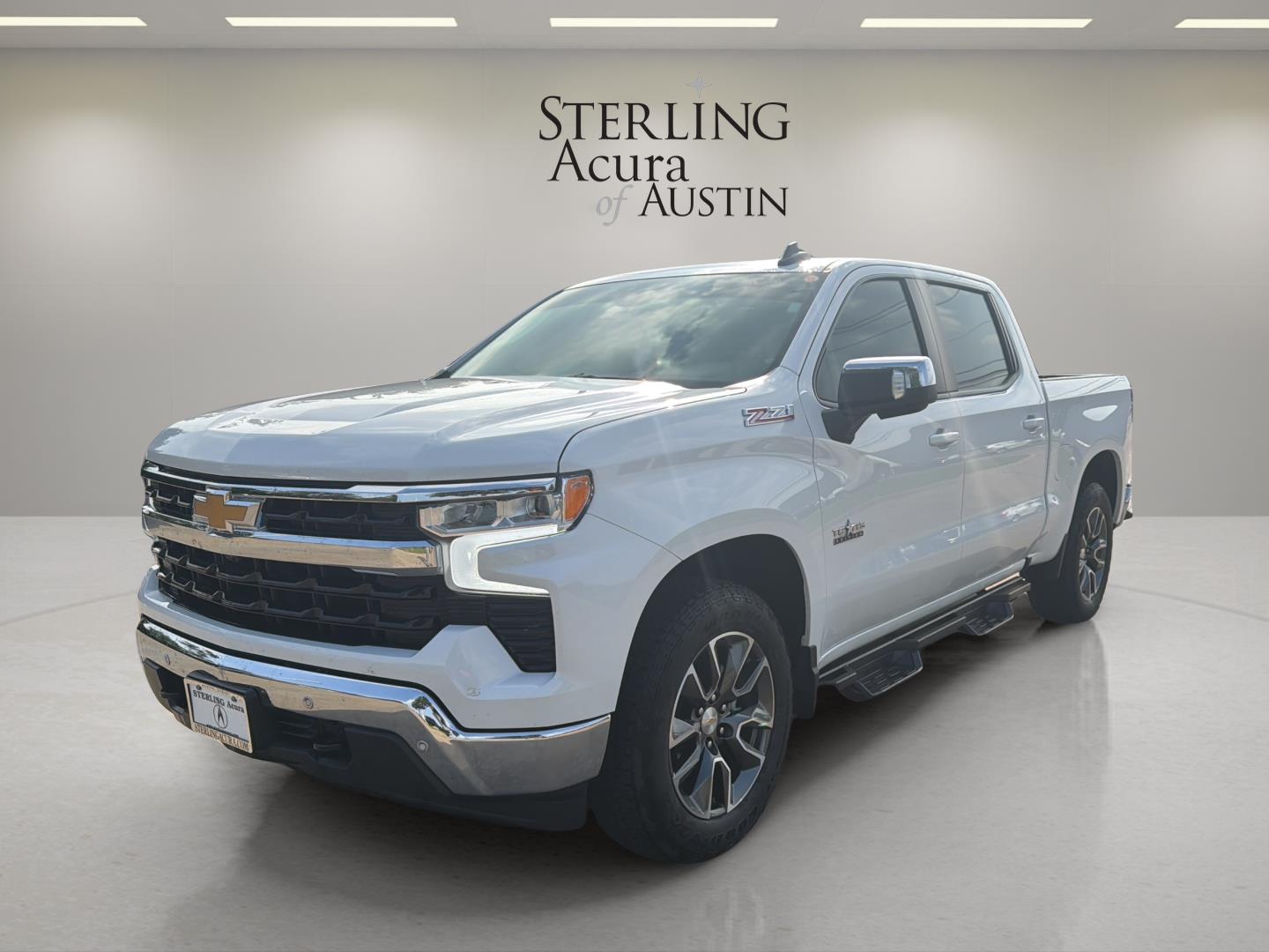 Summit White 2024 Chevrolet Silverado 1500 LT Crew Cab 4WD Pickup Truck Four-Wheel Drive Automatic