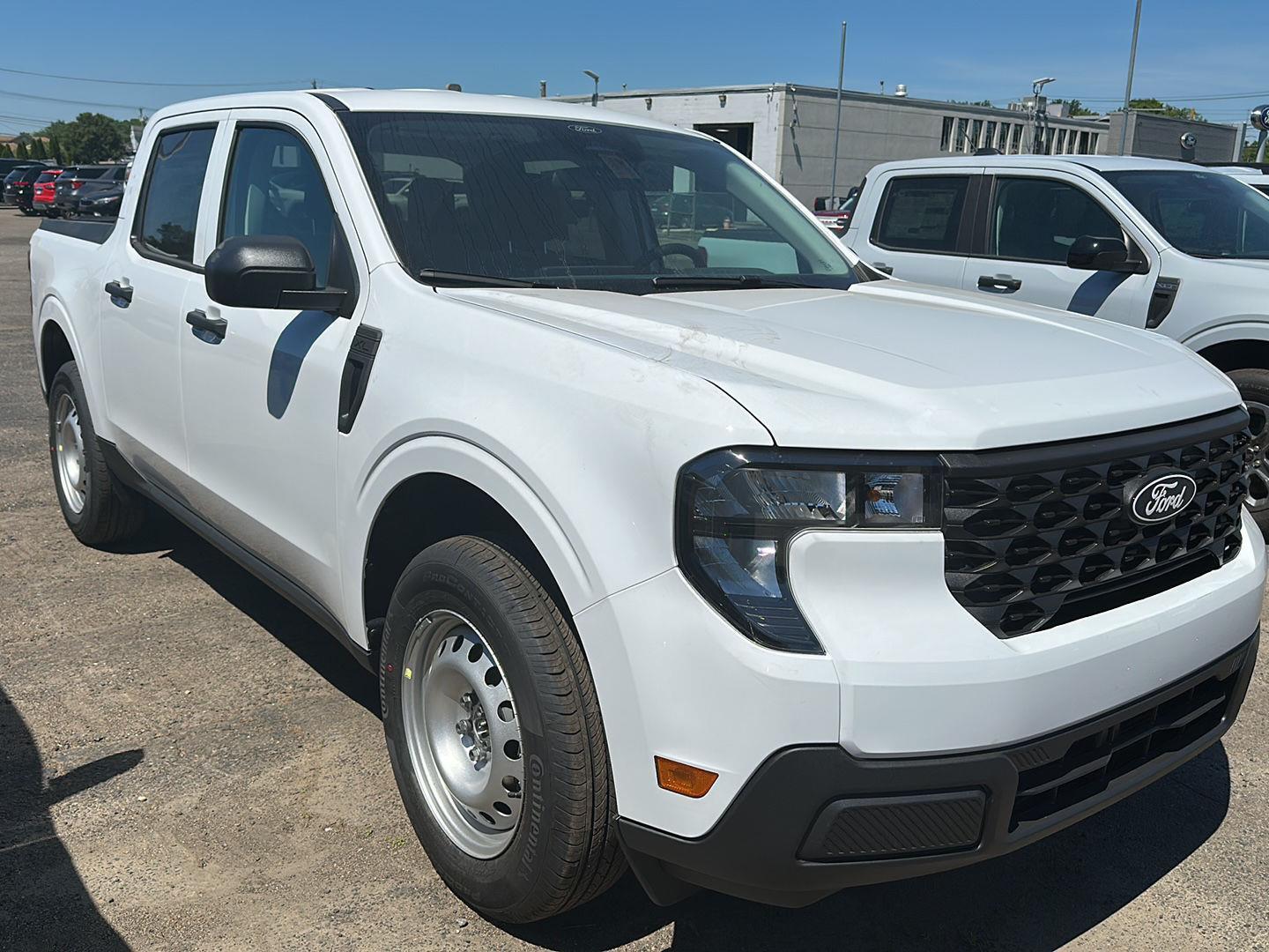 Oxford White 2026 Ford Maverick XL SuperCrew AWD Pickup Truck All-Wheel Drive 1-Speed Dual Clutch