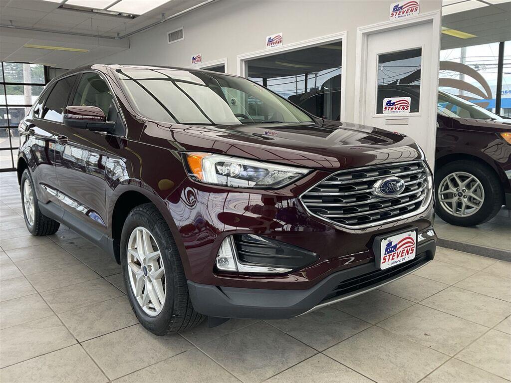 Red (Burgundy Velvet Metallic Tinted Clearcoat) 2022 Ford Edge SUV / Crossover All-Wheel Drive 8-Speed Automatic