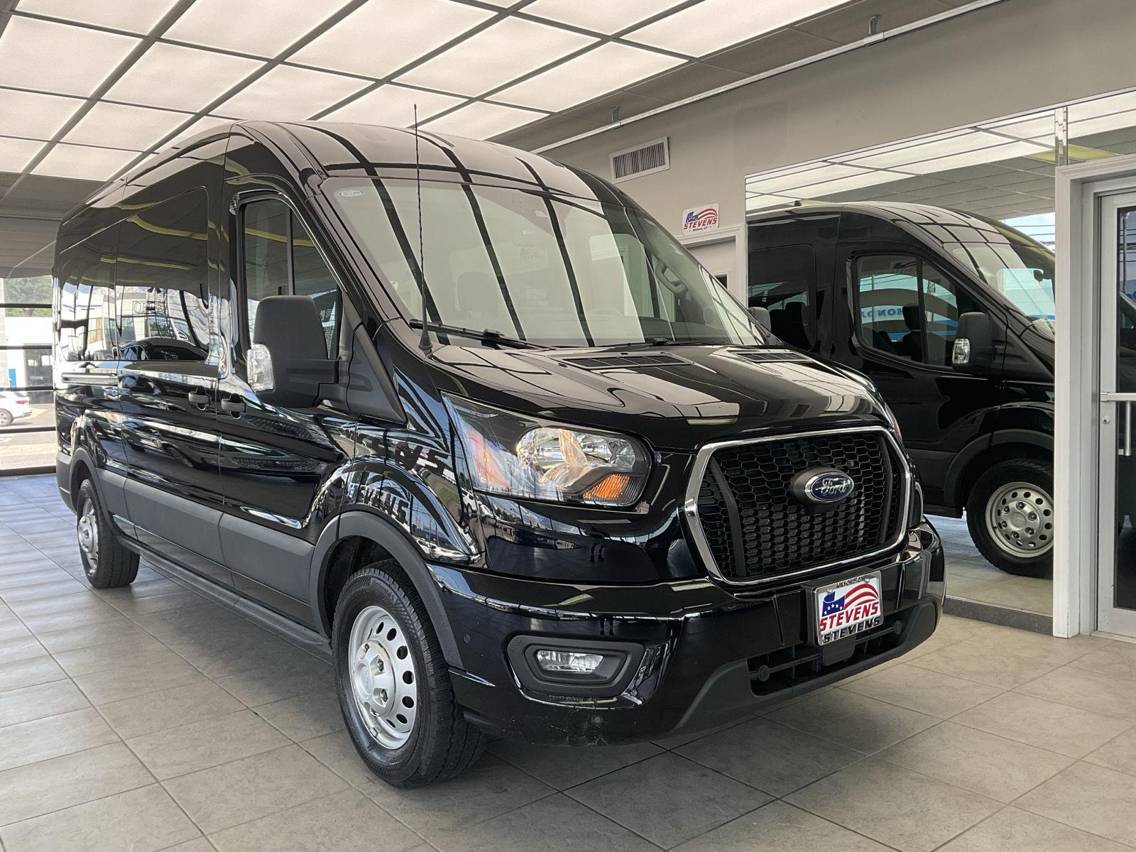 Agate Black Metallic 2025 Ford Transit Passenger Van All-Wheel Drive