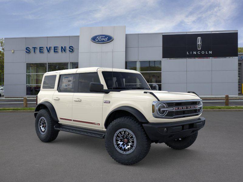 Wimbledon White 2026 Ford Bronco SUV / Crossover Four-Wheel Drive Automatic