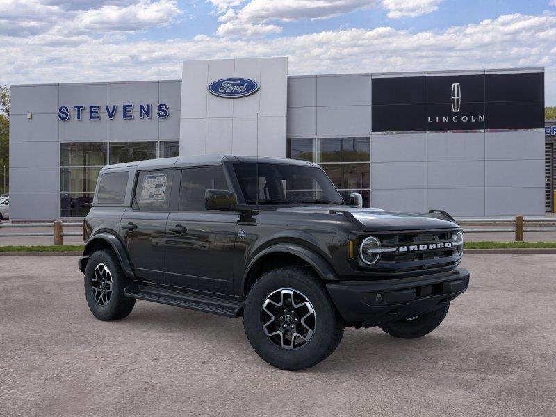 Shadow Black 2026 Ford Bronco SUV / Crossover Four-Wheel Drive Automatic