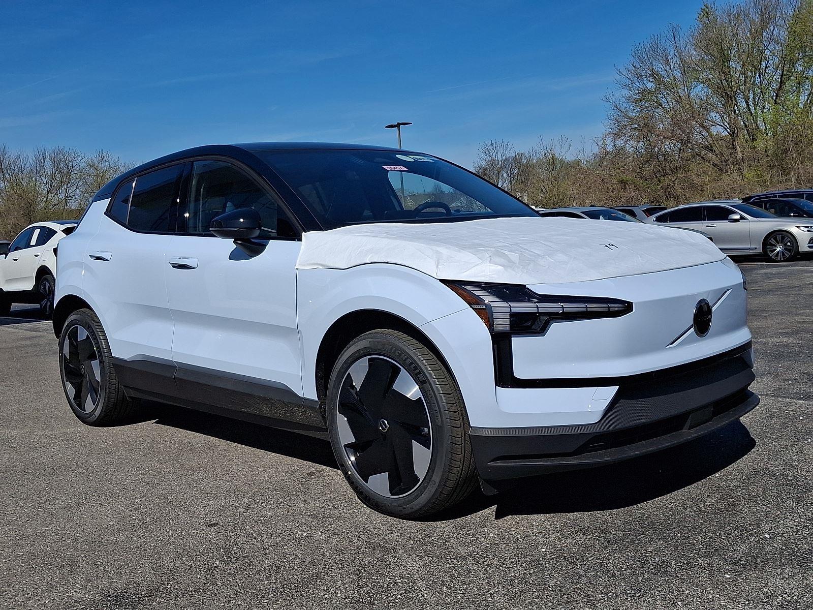 CLOUD BLU 2026 Volvo EX30 Twin Plus eAWD SUV / Crossover All-Wheel Drive Automatic