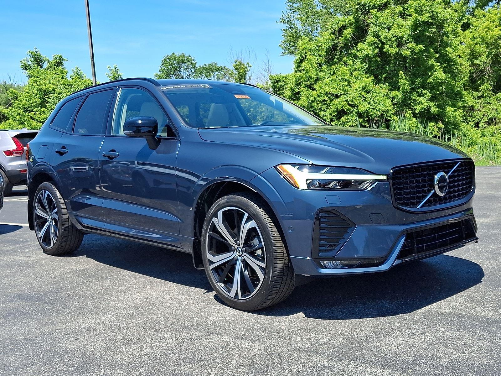 DENIM BLUE METALL 2024 Volvo XC60 B5 Ultimate Dark Theme AWD SUV / Crossover All-Wheel Drive Automatic