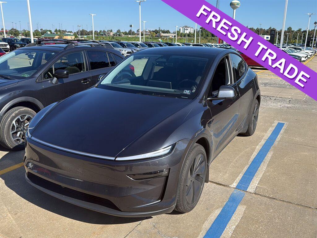 2026 Tesla Model Y SUV / Crossover All-Wheel Drive
