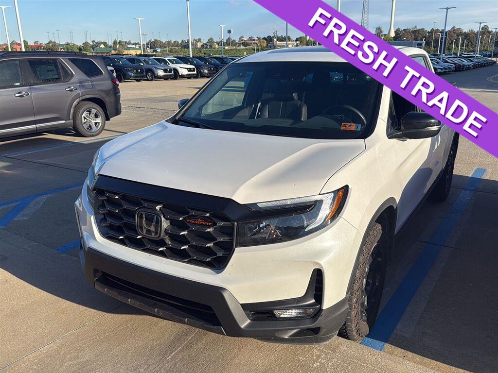 Platinum White Pearl 2025 Honda Ridgeline Pickup Truck All-Wheel Drive Automatic