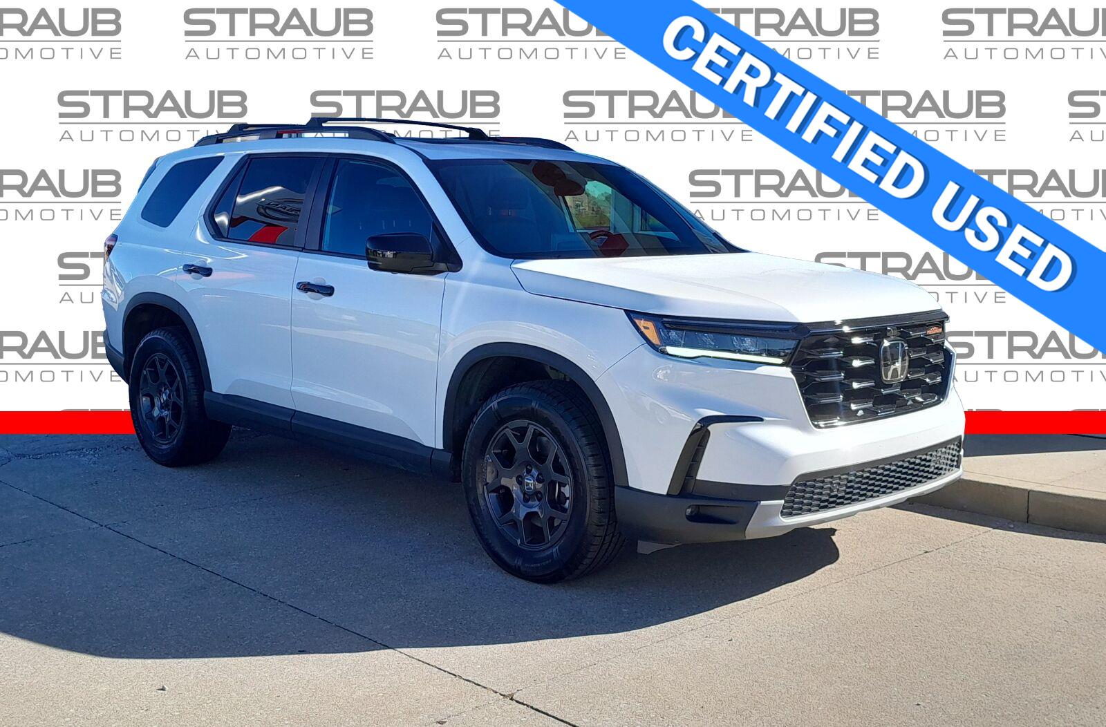 Platinum White Pearl 2024 Honda Pilot SUV / Crossover All-Wheel Drive Automatic