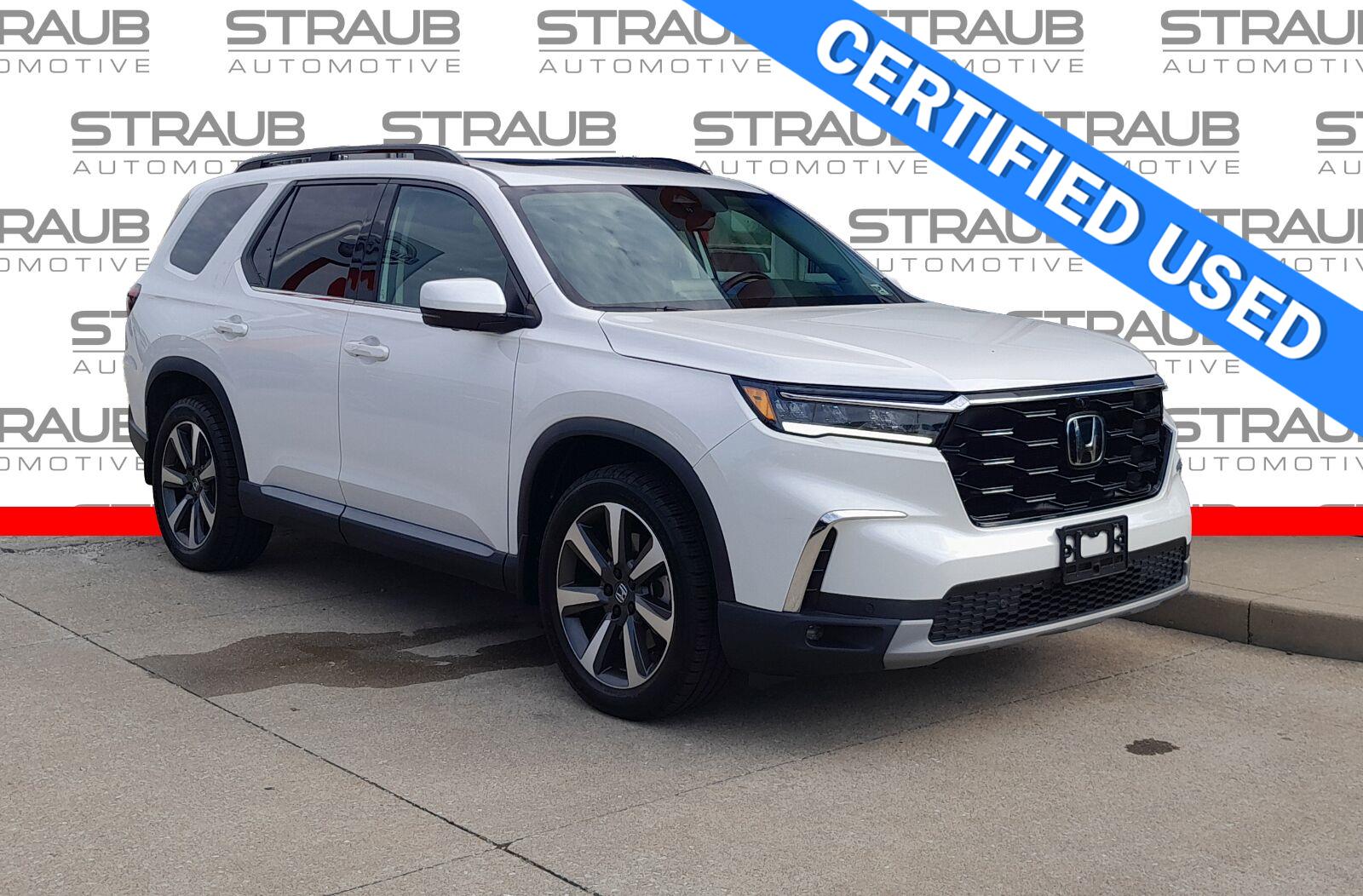Platinum White Pearl 2024 Honda Pilot SUV / Crossover All-Wheel Drive Automatic