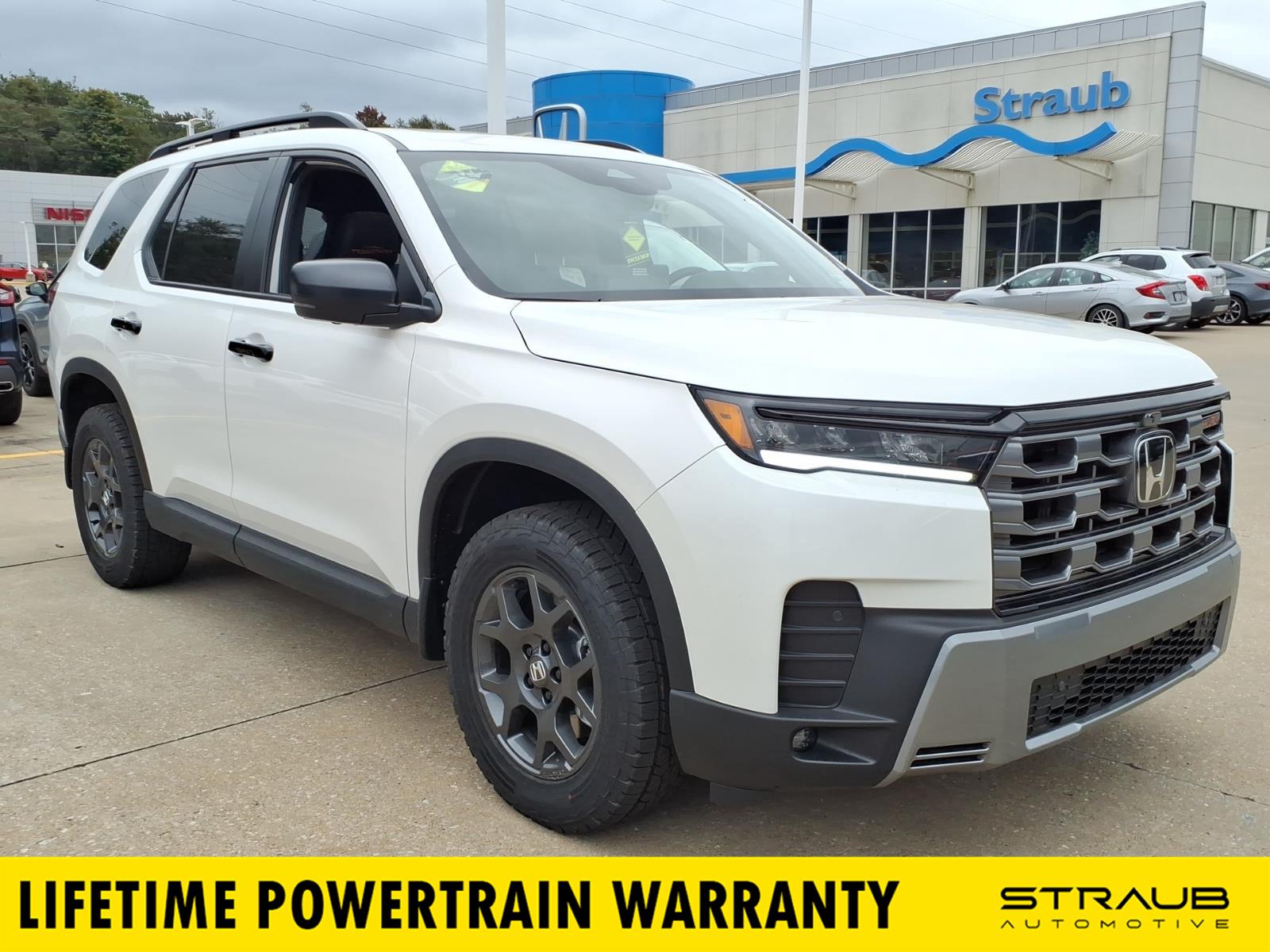 Platinum White Pearl 2026 Honda Pilot SUV / Crossover All-Wheel Drive Automatic