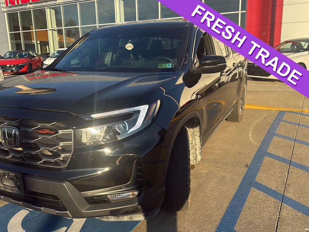 Crystal Black Pearl 2024 Honda Ridgeline Pickup Truck All-Wheel Drive Automatic