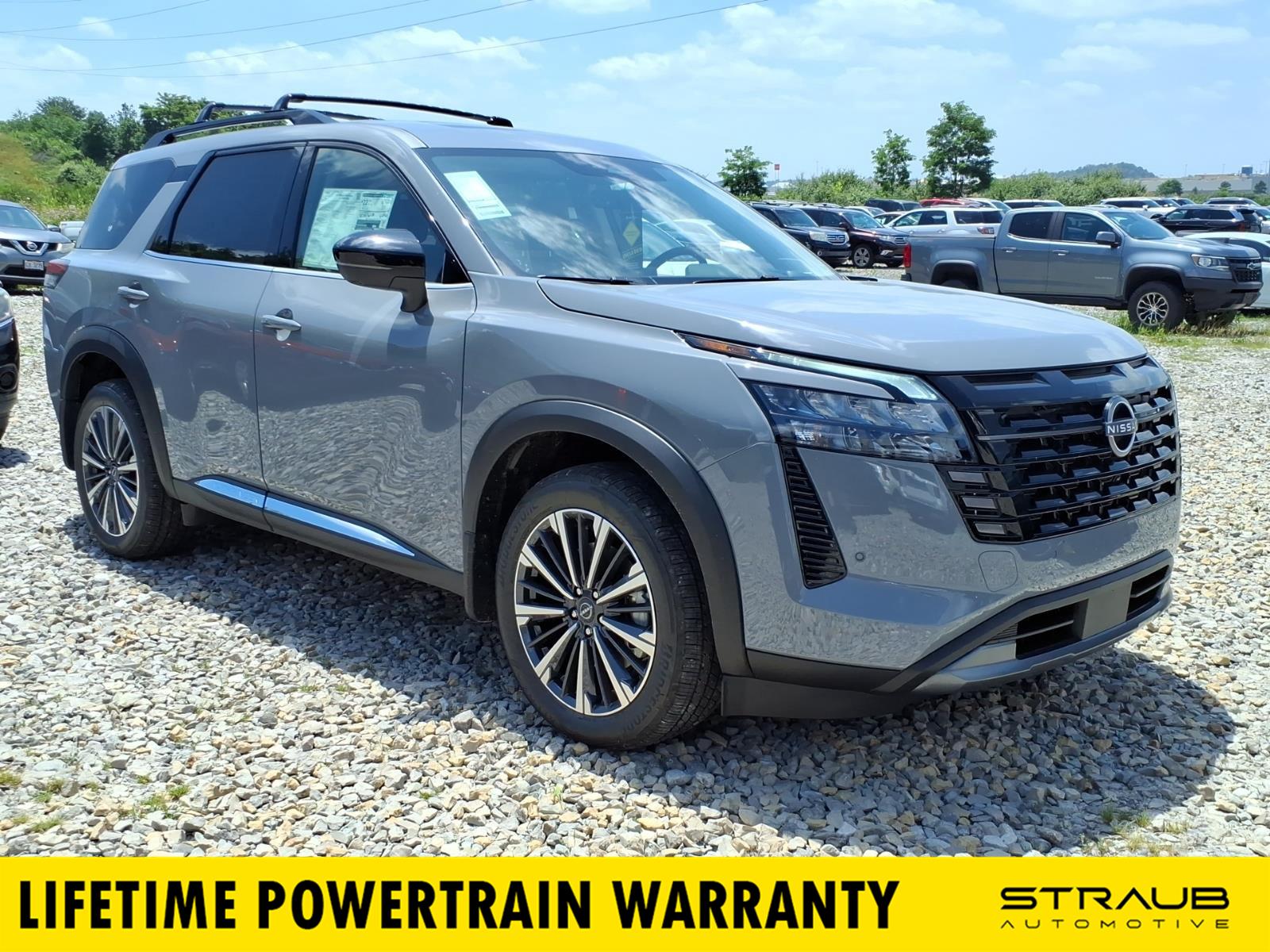 Boulder Gray Pearl 2026 Nissan Pathfinder SUV / Crossover All-Wheel Drive Automatic
