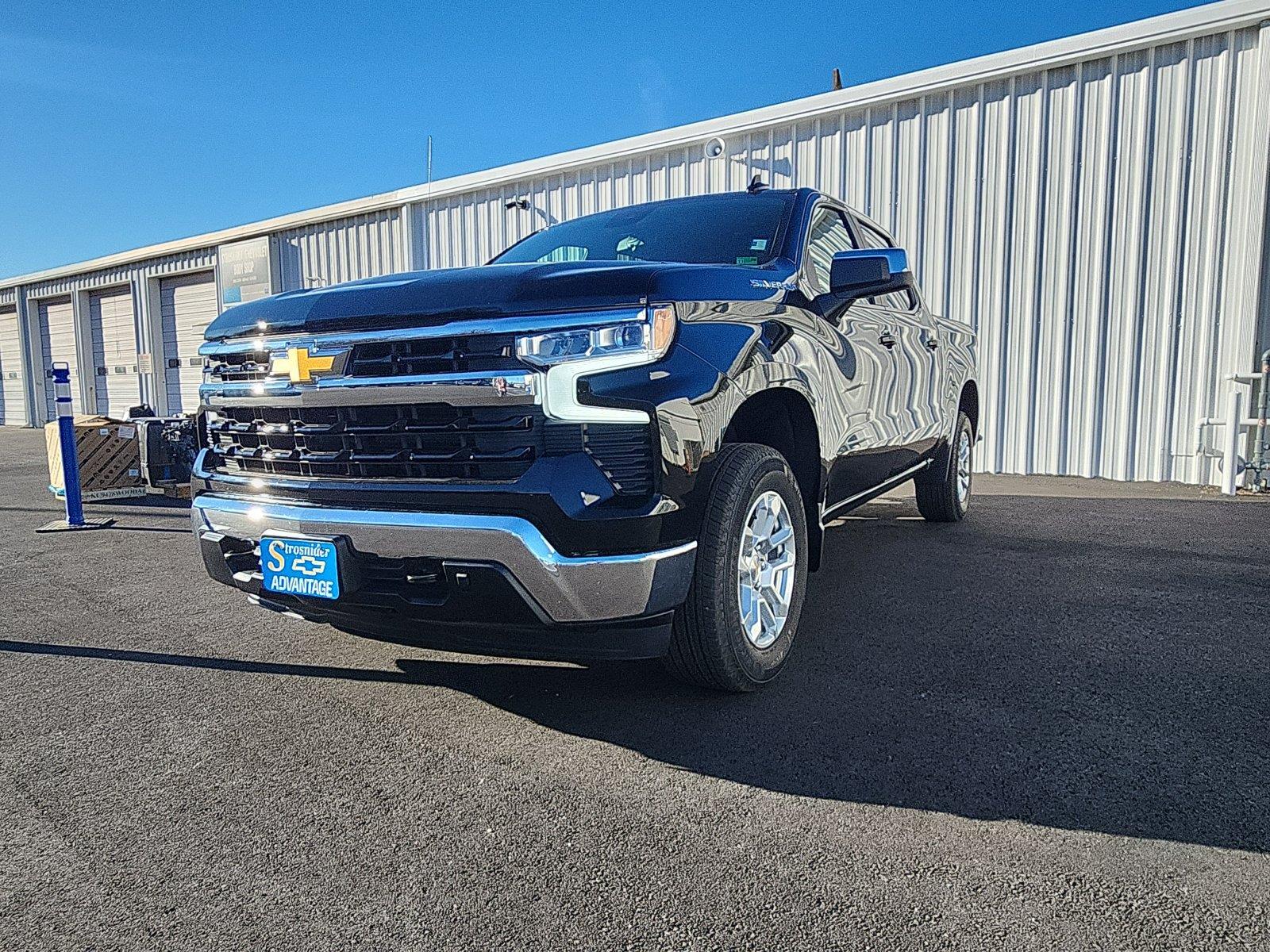 Black 2026 Chevrolet Silverado 1500 Pickup Truck Four-Wheel Drive Automatic